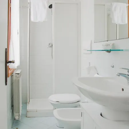 Elegant In Biennale By Bricola * Venedik